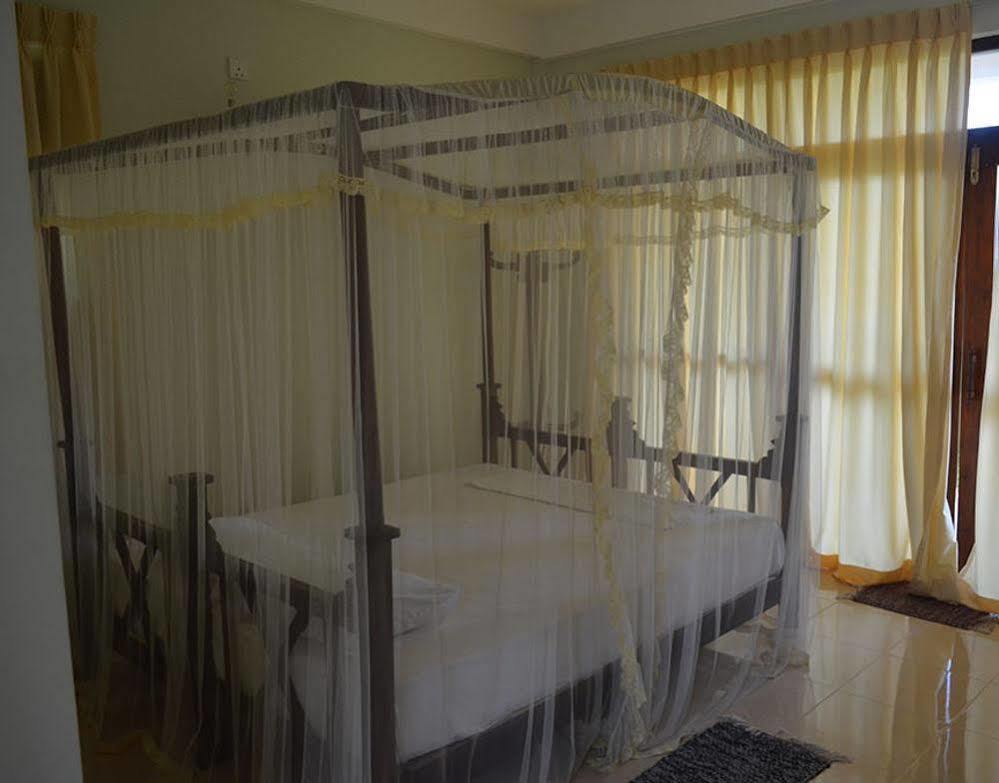 Peacock Guest house Mirissa